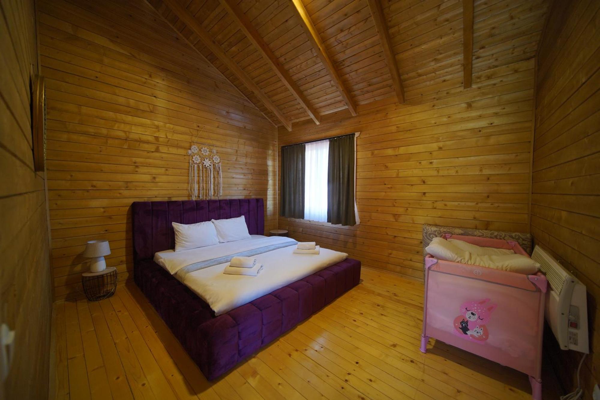 Bioland Villa'S Novoberdo 外观 照片