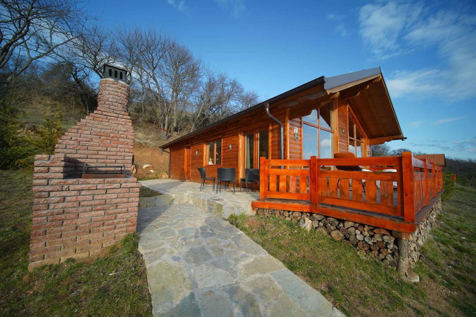 Bioland Villa'S Novoberdo 外观 照片