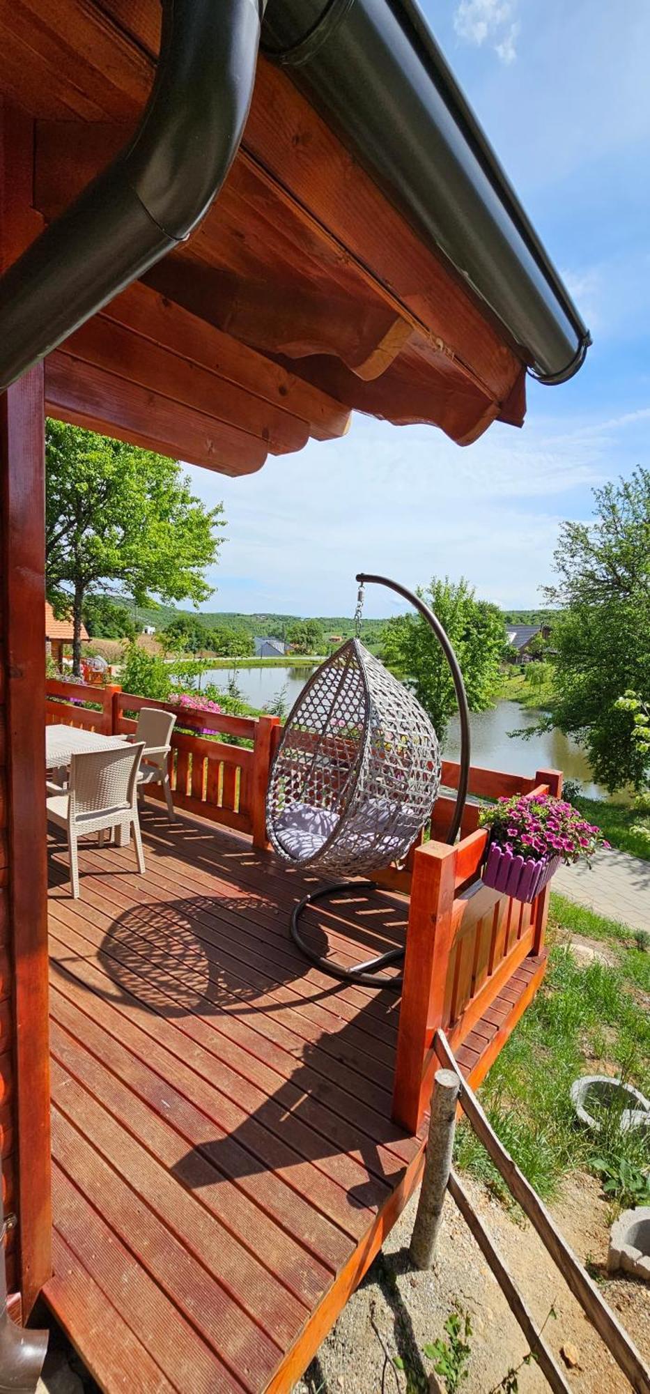 Bioland Villa'S Novoberdo 外观 照片